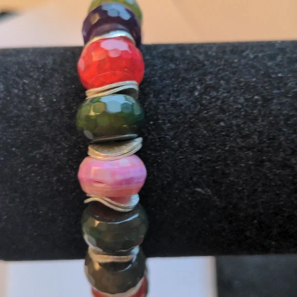 New Agate Bracelet.  Multi color, faceted.  Silver. Handcrafted.  7 1/2"+2". Box - Picture 2 of 5